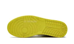 Nike Air Jordan 1 Mid SE Fearless Maison Chateau Rouge