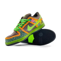 Nike SB Dunk Low &#039;De La Soul&#039;