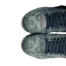 Nike Air Jordan 4 Retro x KAWS Black