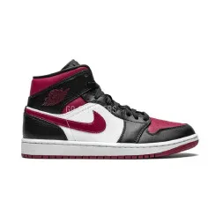 Nike Air Jordan 1 Mid Bred Toe