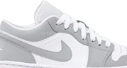 Женские кроссовки Nike Wmns Air Jordan 1 Low &#039;White Wolf Grey&#039;