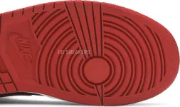 Nike Air Jordan 1 Mid &#039;Banned&#039;