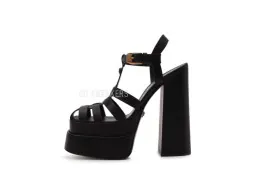 Босоножки Versace La Medusa Black