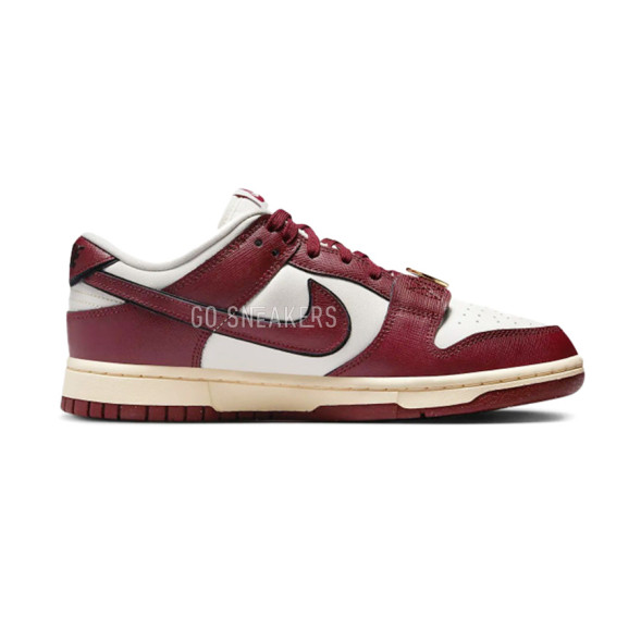 Женские кроссовки NIKE Dunk Low SE WMNS Just Do It Sail Team Red