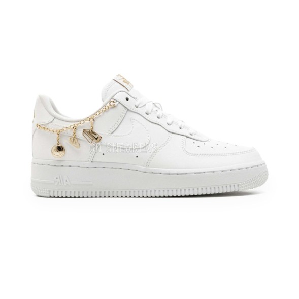Женские кроссовки Nike Wmns Air Force 1 07 Lx Lucky Charms