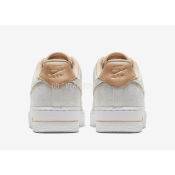 Nike Damen WMNS Air Force 1 Low 07 Lx