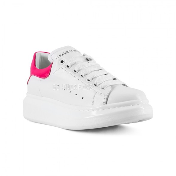 Женские кроссовки Alexander McQueen Luxe Fuchsia Patent