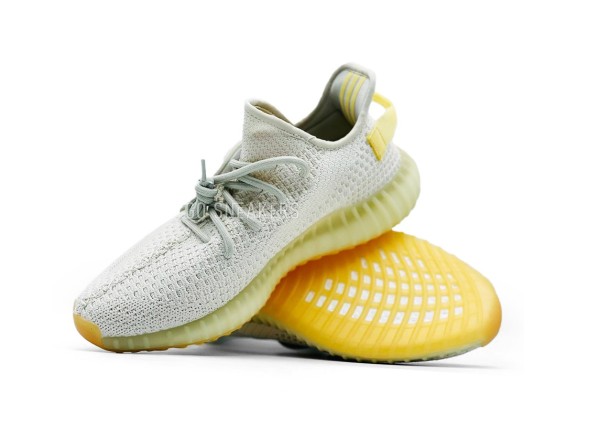 Унисекс кроссовки Adidas Yeezy Boost 350 V2  White/Yellow
